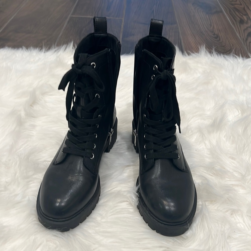 Steve Madden boots
